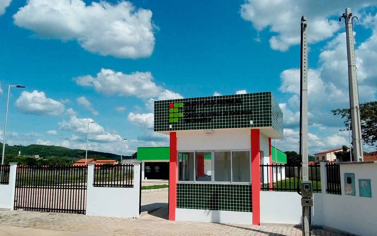 Centro Tecnologico de referencia em São Desiderio-ba